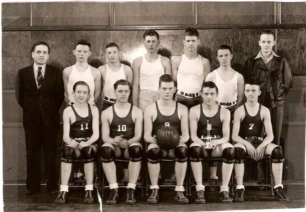 Basket ball 1944 2204
